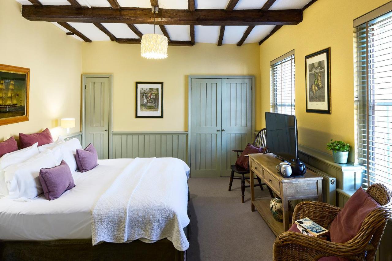 The Mistley Thorn Hotel Exterior photo